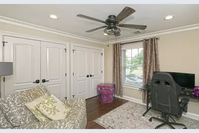 56 Otsego Avenue, Dix Hills, NY 11746 - Photo 29