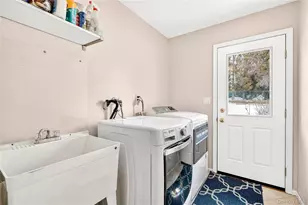8 Lynch Ct, Garnerville, NY 10923 - Photo 17