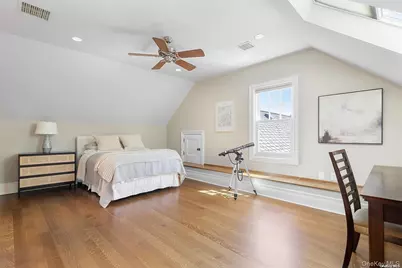 50 South Drive, Manhasset, NY 11030 - Photo 27