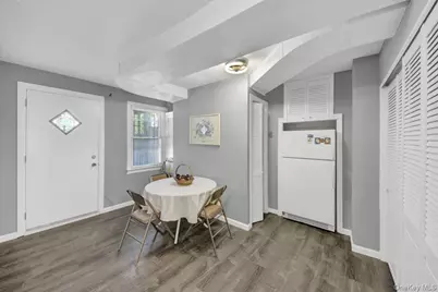 561 Logan Avenue, Bronx, NY 10465 - Photo 7