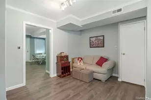561 Logan Ave, Bronx, NY 10465 - Photo 5