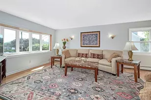 28 Beechwood Ave, West Harrison, NY 10604 - Photo 3