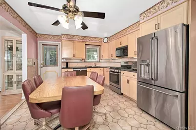 28 Beechwood Avenue, West Harrison, NY 10604 - Photo 7
