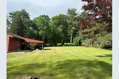 660 Washington Avenue, Plainview, NY 11803 - Photo 13