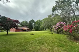 660 Washington Ave, Plainview, NY 11803 - Photo 15
