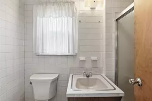 75 Stratford Ave, Garden City, NY 11530 - Photo 15