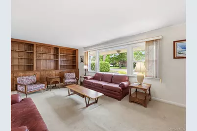 75 Stratford Avenue, Garden City, NY 11530 - Photo 3
