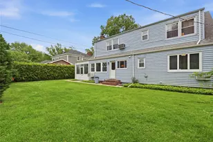 75 Stratford Ave, Garden City, NY 11530 - Photo 23