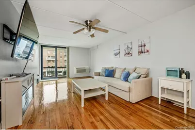 750 W Broadway #3M, Long Beach, NY 11561 - Photo 3