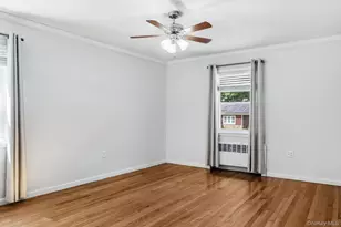 44 Kent Rd, White Plains, NY 10603 - Photo 17