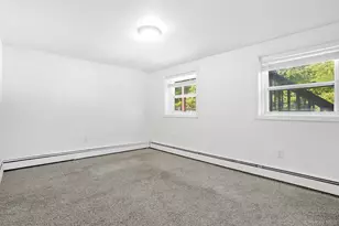 44 Kent Rd, White Plains, NY 10603 - Photo 37