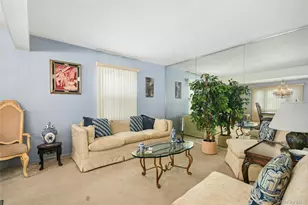 16 Sycamore Ln, Levittown, NY 11756 - Photo 7