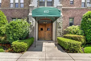 412 Munro Ave, Mamaroneck, NY 10543 - Photo 3