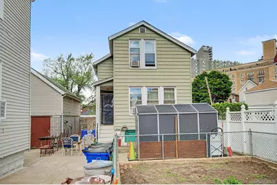 1608 Merry Avenue, Bronx, NY 10461 - Photo 5