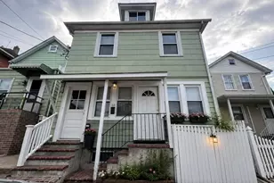22 Ford St, Glen Cove, NY 11542 - Photo 9