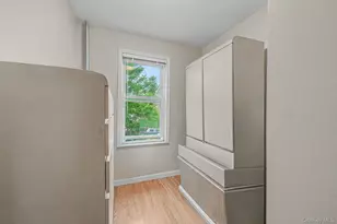 20-59 33rd St, Astoria, NY 11105 - Photo 17