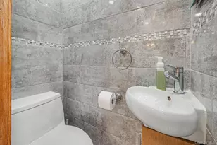 20-59 33rd St, Astoria, NY 11105 - Photo 9