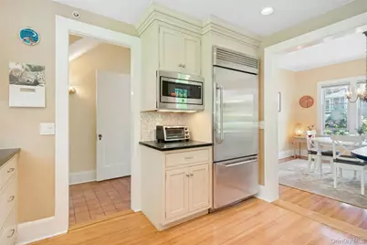 11 Sarven Court, Tarrytown, NY 10591 - Photo 11