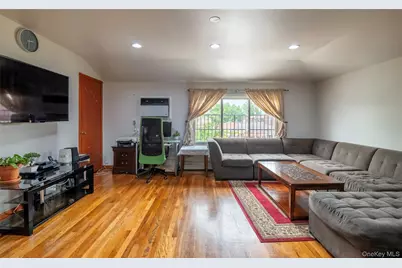 13534 127th Street, Ozone Park, NY 11420 - Photo 3