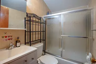 135-34 127th St, Ozone Park, NY 11420 - Photo 7