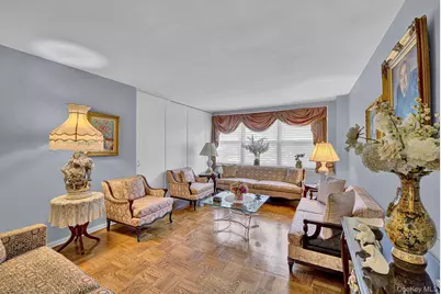 211-10 18th Avenue #1J, Bayside, NY 11360 - Photo 7