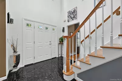 208 Oakland Avenue, Monroe, NY 10950 - Photo 7