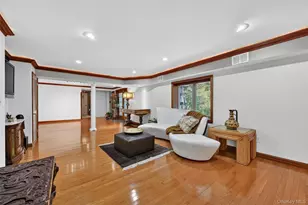 208 Oakland Ave, Monroe, NY 10950 - Photo 41