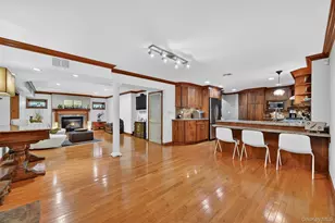 208 Oakland Ave, Monroe, NY 10950 - Photo 39