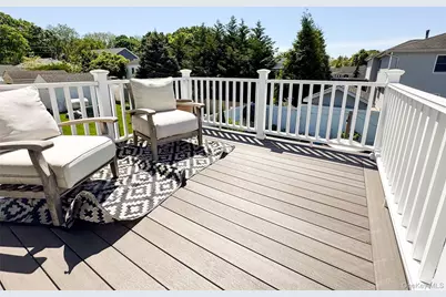 3618 Ladonia Street, Seaford, NY 11783 - Photo 31