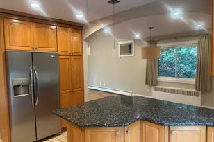 11 Royal Oak Dr, Huntington, NY 11743 - Photo 5