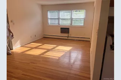 97B N Middletown Road #97B, Pearl River, NY 10965 - Photo 3