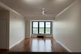 100 New Roc City Pl, New Rochelle, NY 10801 - Photo 17