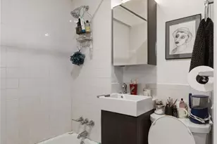 977 Lorimer St, Brooklyn, NY 11222 - Photo 23