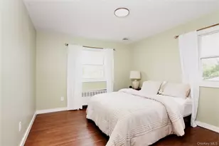 714 Tanglewood Rd, West Islip, NY 11795 - Photo 15