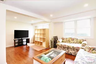 714 Tanglewood Rd, West Islip, NY 11795 - Photo 13