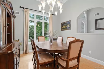 58 South Path, Calverton, NY 11933 - Photo 5
