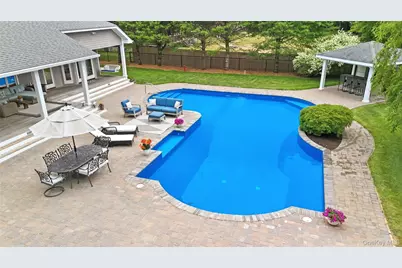 58 South Path, Calverton, NY 11933 - Photo 47