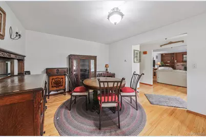 202 Waverly Avenue, Medford, NY 11763 - Photo 15