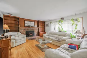 202 Waverly Ave, Medford, NY 11763 - Photo 21
