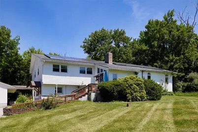 17 Derick Drive, Fishkill, NY 12524 - Photo 3