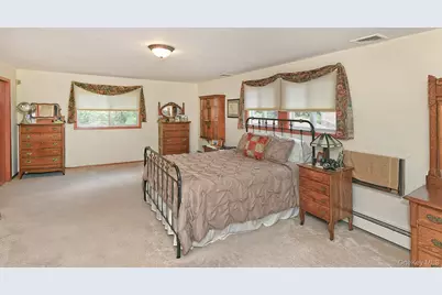 21 Craig Drive, South Huntington, NY 11746 - Photo 19