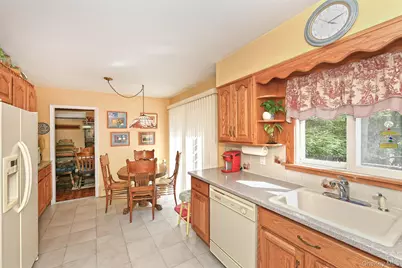 21 Craig Drive, South Huntington, NY 11746 - Photo 7