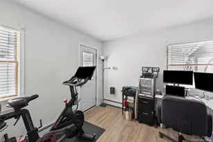 4236 Clarissa Rd, Bethpage, NY 11714 - Photo 21