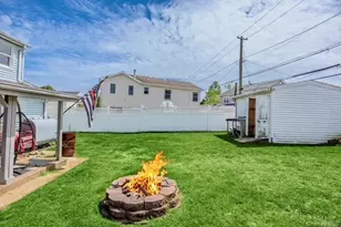4236 Clarissa Rd, Bethpage, NY 11714 - Photo 19