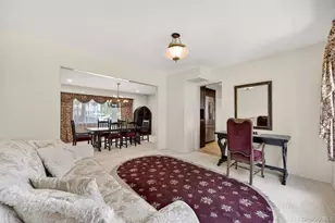 57 Pine Hill Ln, Dix Hills, NY 11746 - Photo 11
