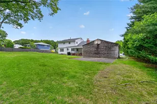 57 Pine Hill Ln, Dix Hills, NY 11746 - Photo 33