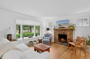 115 W Cove Rd, Cutchogue, NY 11935 - Photo 5