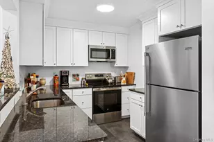 115 W Cove Rd, Cutchogue, NY 11935 - Photo 7