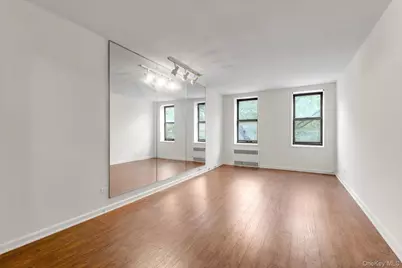 83-11 139 Street #4 G, Briarwood, NY 11435 - Photo 5