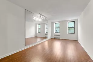 83-11 139th St, Briarwood, NY 11435 - Photo 5